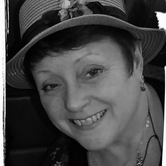 Meet your Posher, Terry - Picture 3 of 7